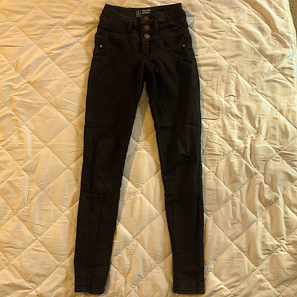 No boundaries skinny black pants